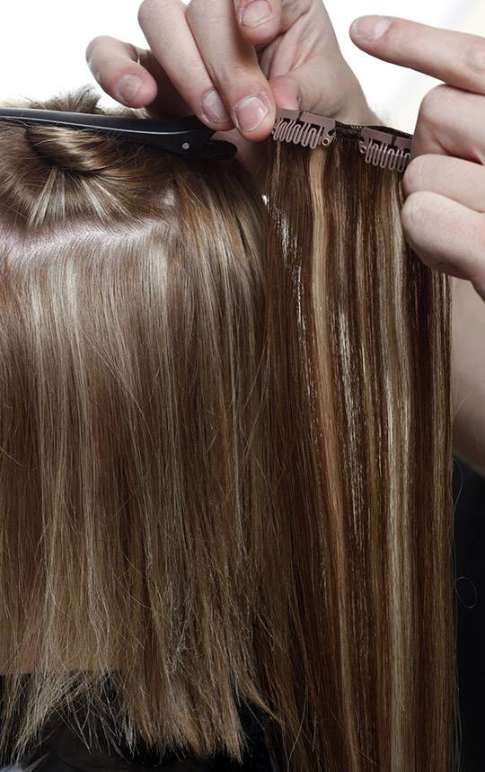 как крепить накладные пряди волос на заколках